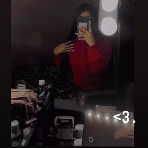 Meet your Posher, Roxanna